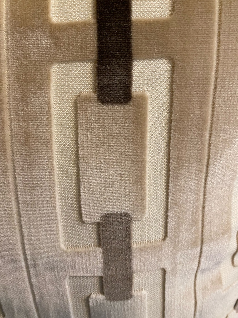 4 Pillow Covers 18x18 Textured Velvet Geometric Pattern Cream Beige Brown Coffee - Picture 2 of 6